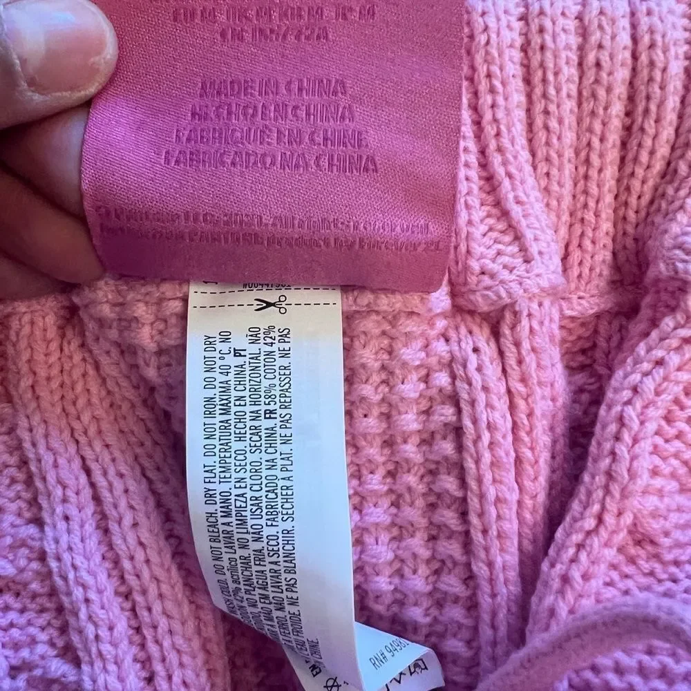 NWT Forever 21 x Pantone pink  Cable Knit High Waist Mini Shorts Pink Size M
